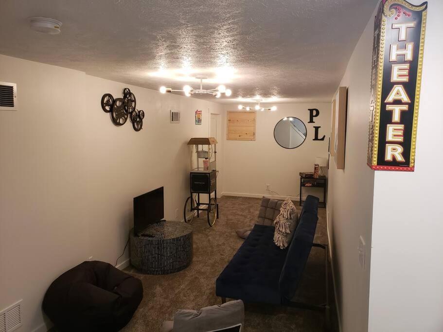 Cute Cottage-2 Min From Downtown ลินคอล์น ภายนอก รูปภาพ